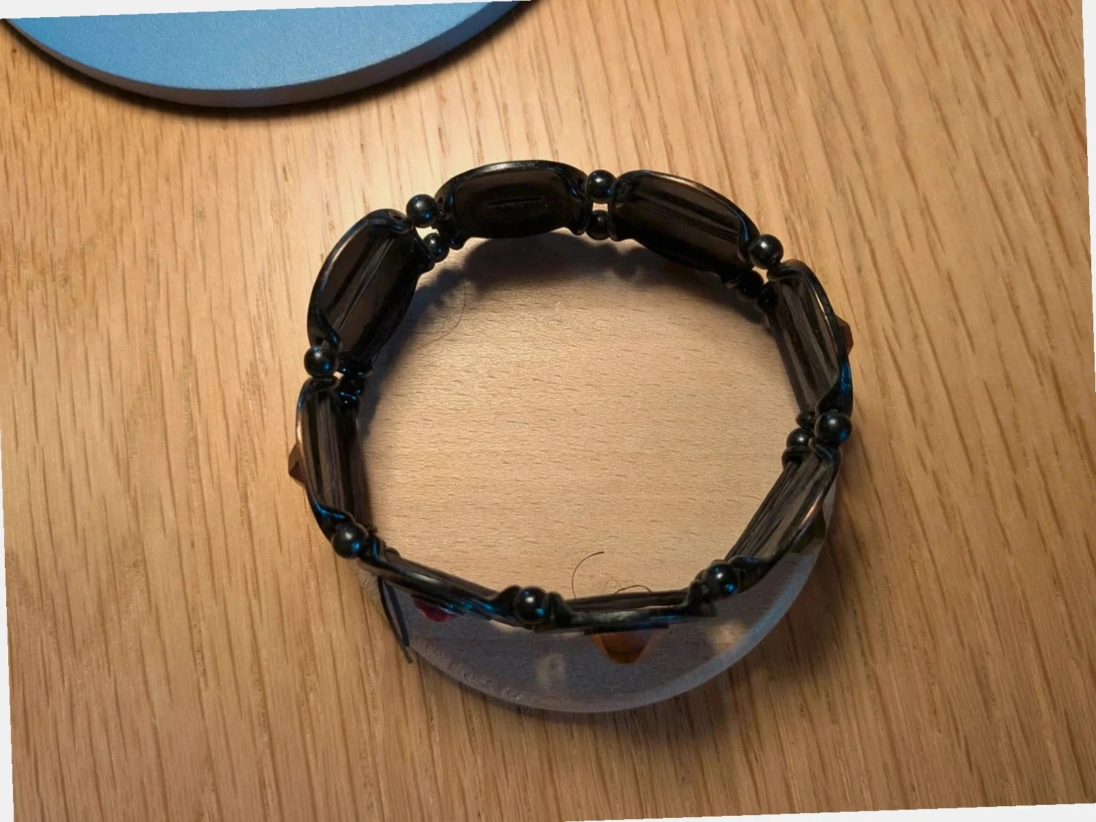 Pulsera de fantasía negra de metal + piedras multicolores superba – photo 3
